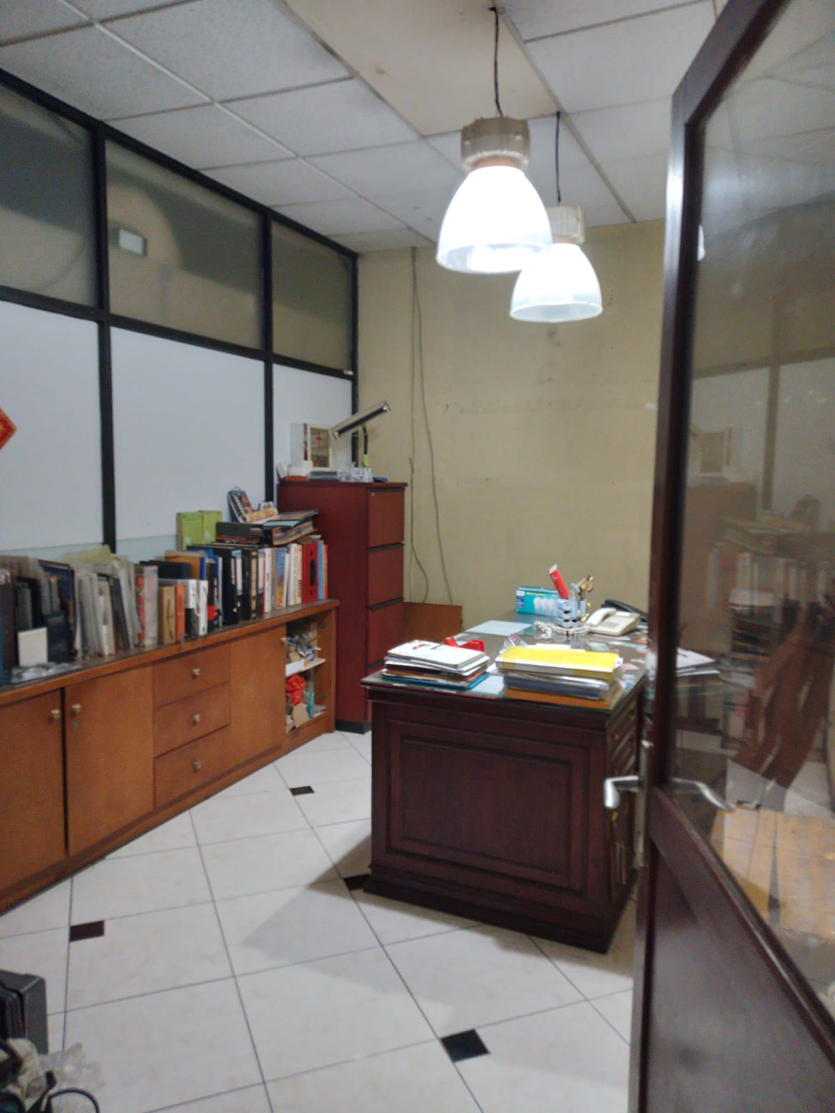 Dijual 2 unit ruko gandeng terhubung di Jl. RS. Fatmawati Raya