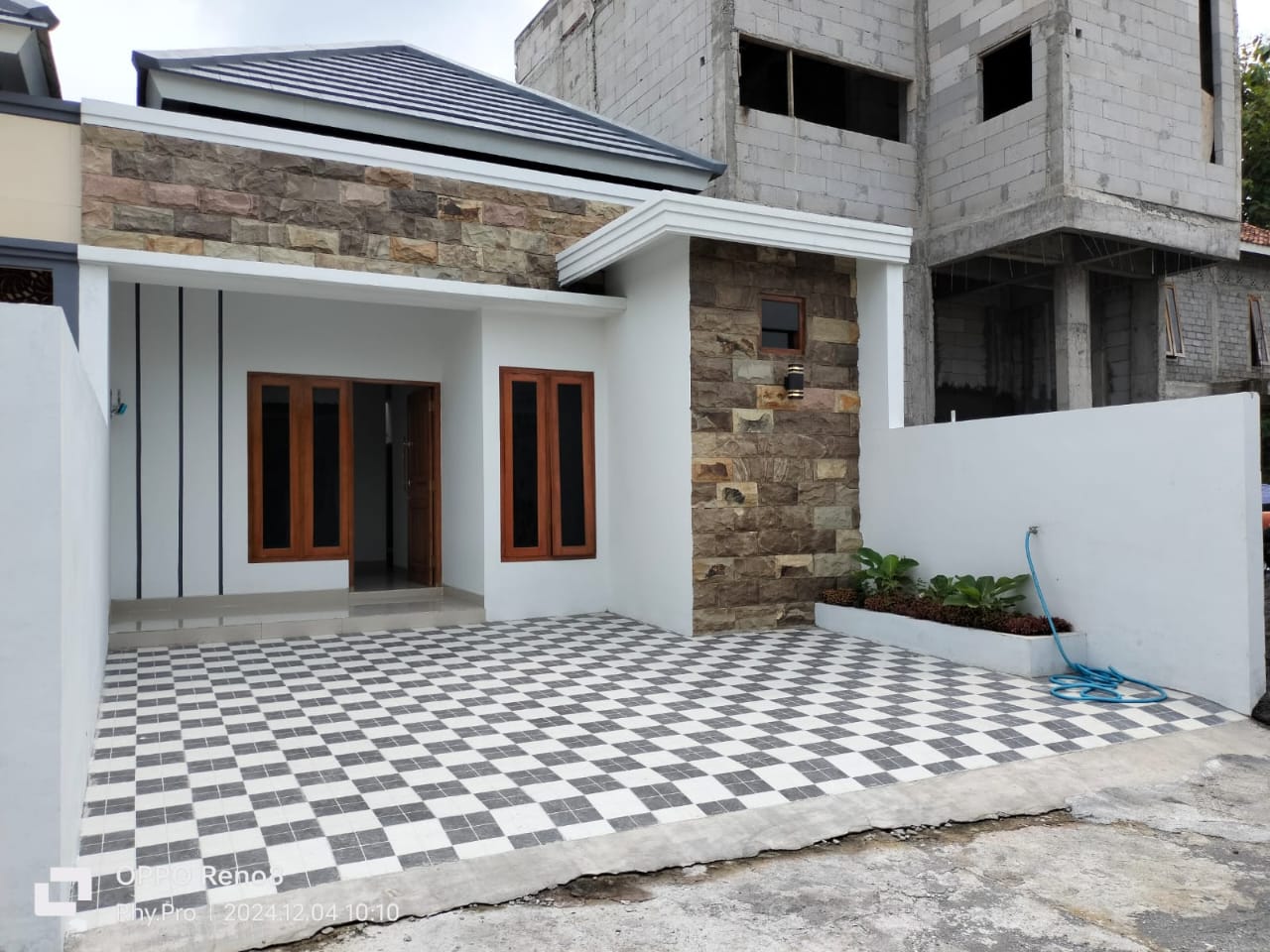 Rumah Baru Siap Huni dekat Terminal Giwangan Jogja