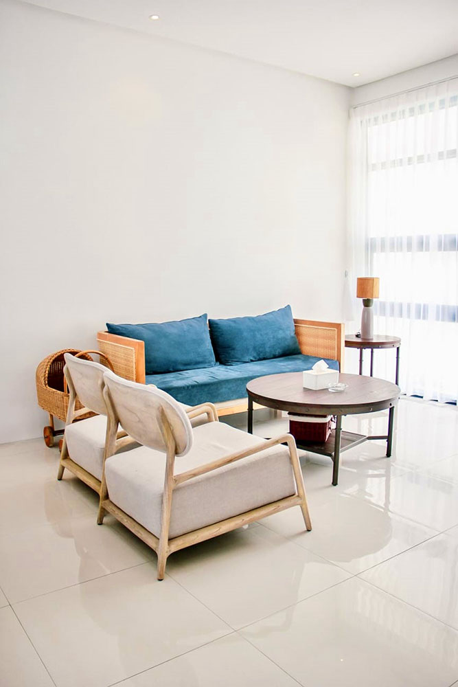 RUMAH GAYA YUNANI MODERN DENGAN SWIMMING POOL DI RESORT DAGO BDG