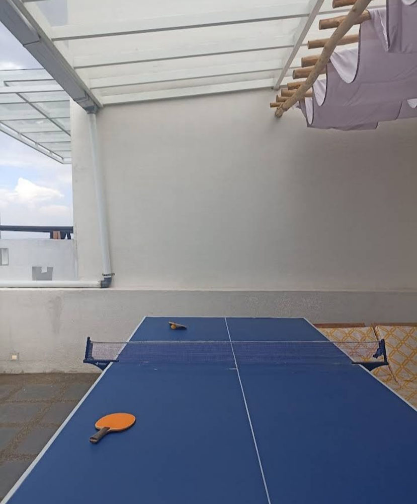 RUMAH GAYA YUNANI MODERN DENGAN SWIMMING POOL DI RESORT DAGO BDG