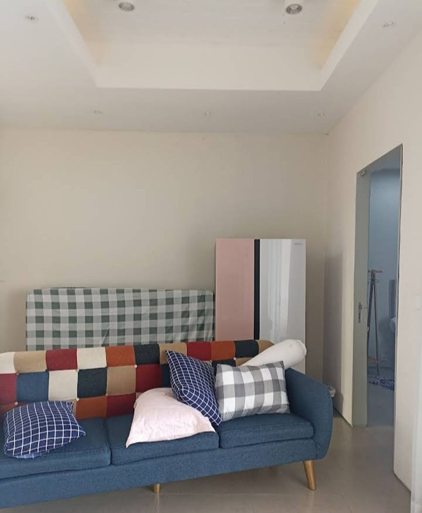 RUMAH GAYA YUNANI MODERN DENGAN SWIMMING POOL DI RESORT DAGO BDG