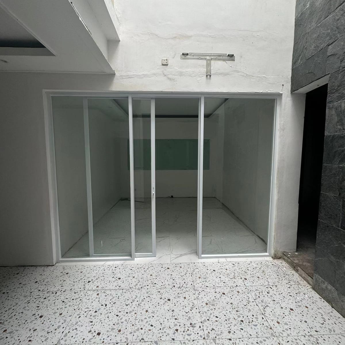 Disewa Rumah cocok tempat usaha / cafe di Kebayoran Baru