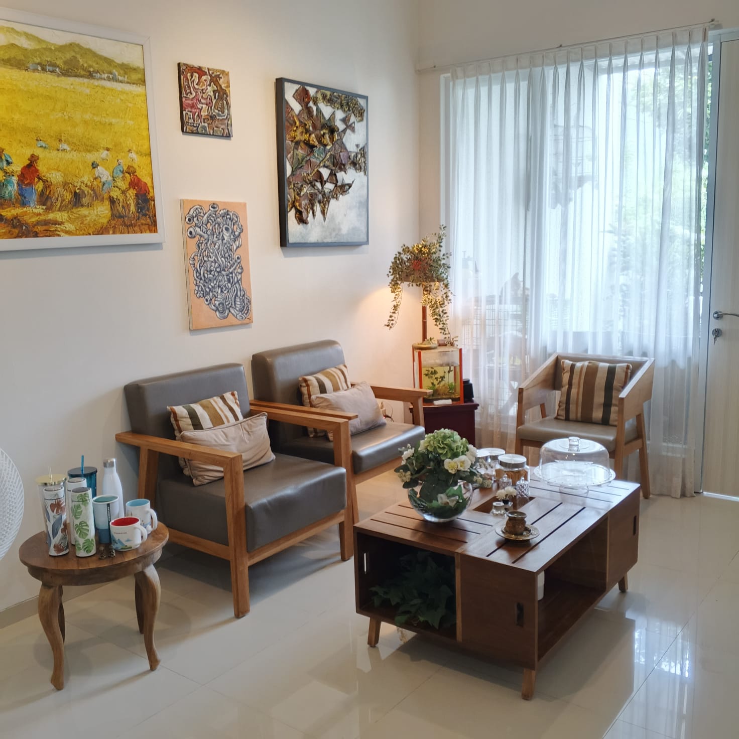 Jual rumah dikomplek mewah di Cinere, Depok, Jawa Barat