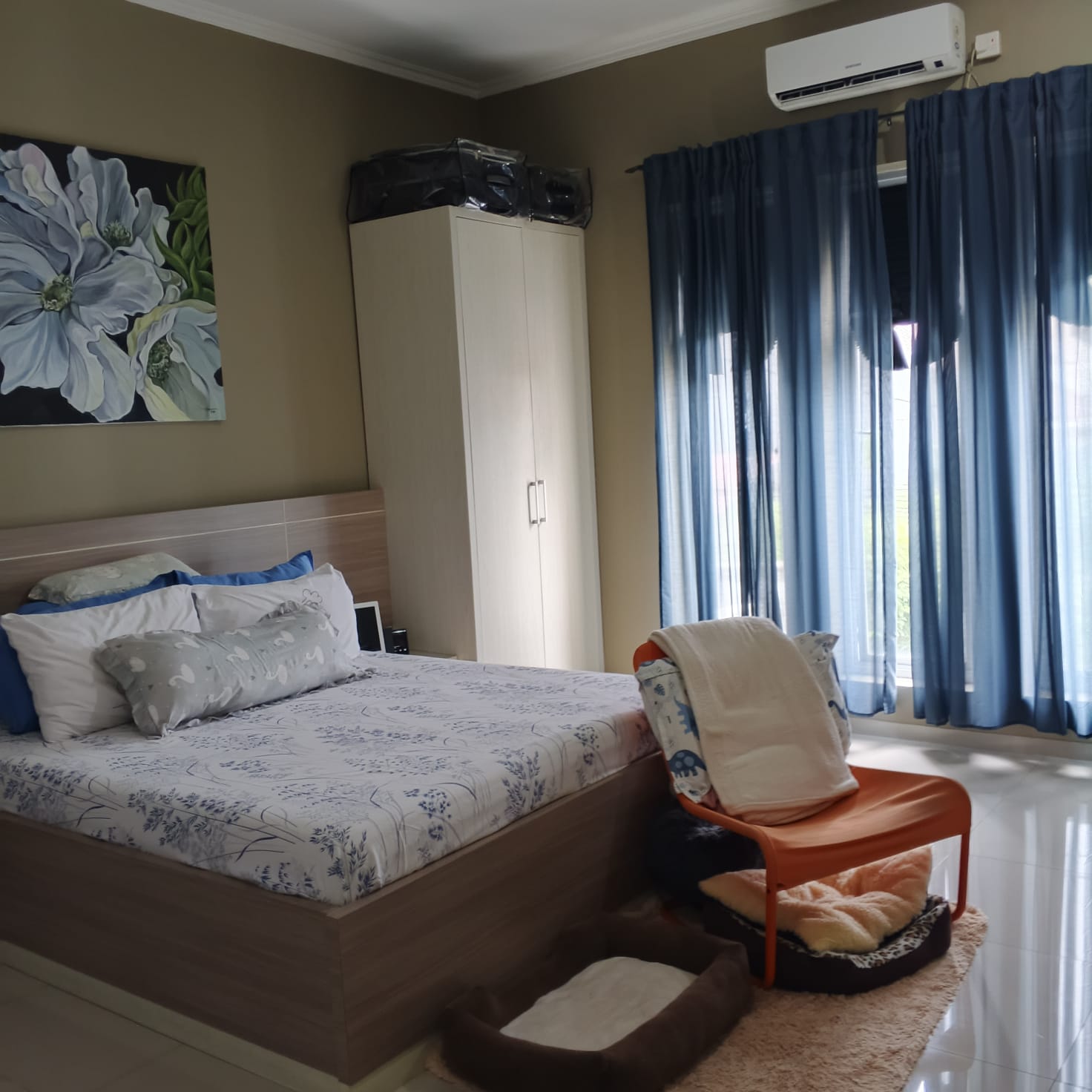 Jual rumah dikomplek mewah di Cinere, Depok, Jawa Barat