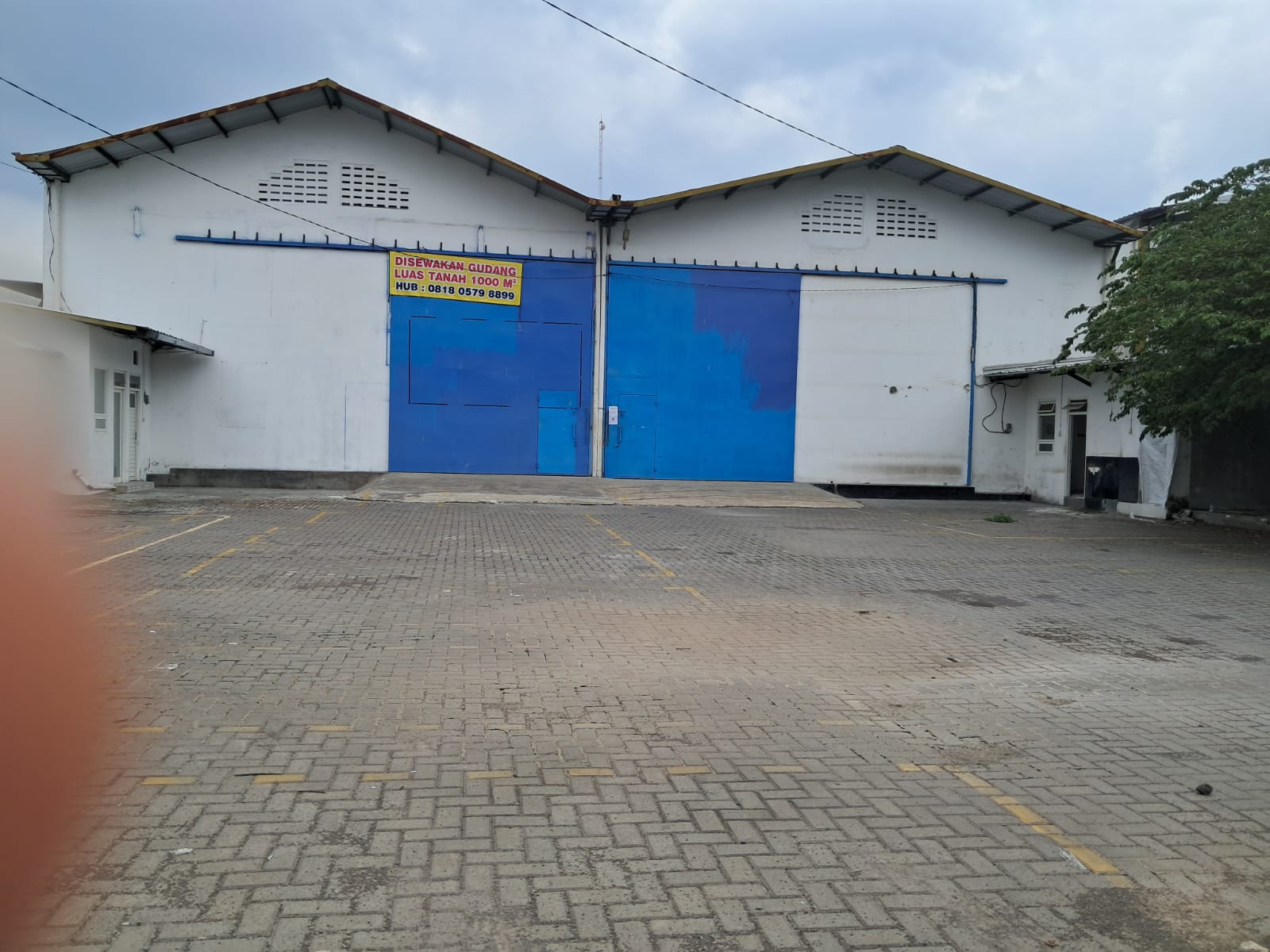 Gudang strategis akses mudah di depan RSA UGM Krongahan Sleman