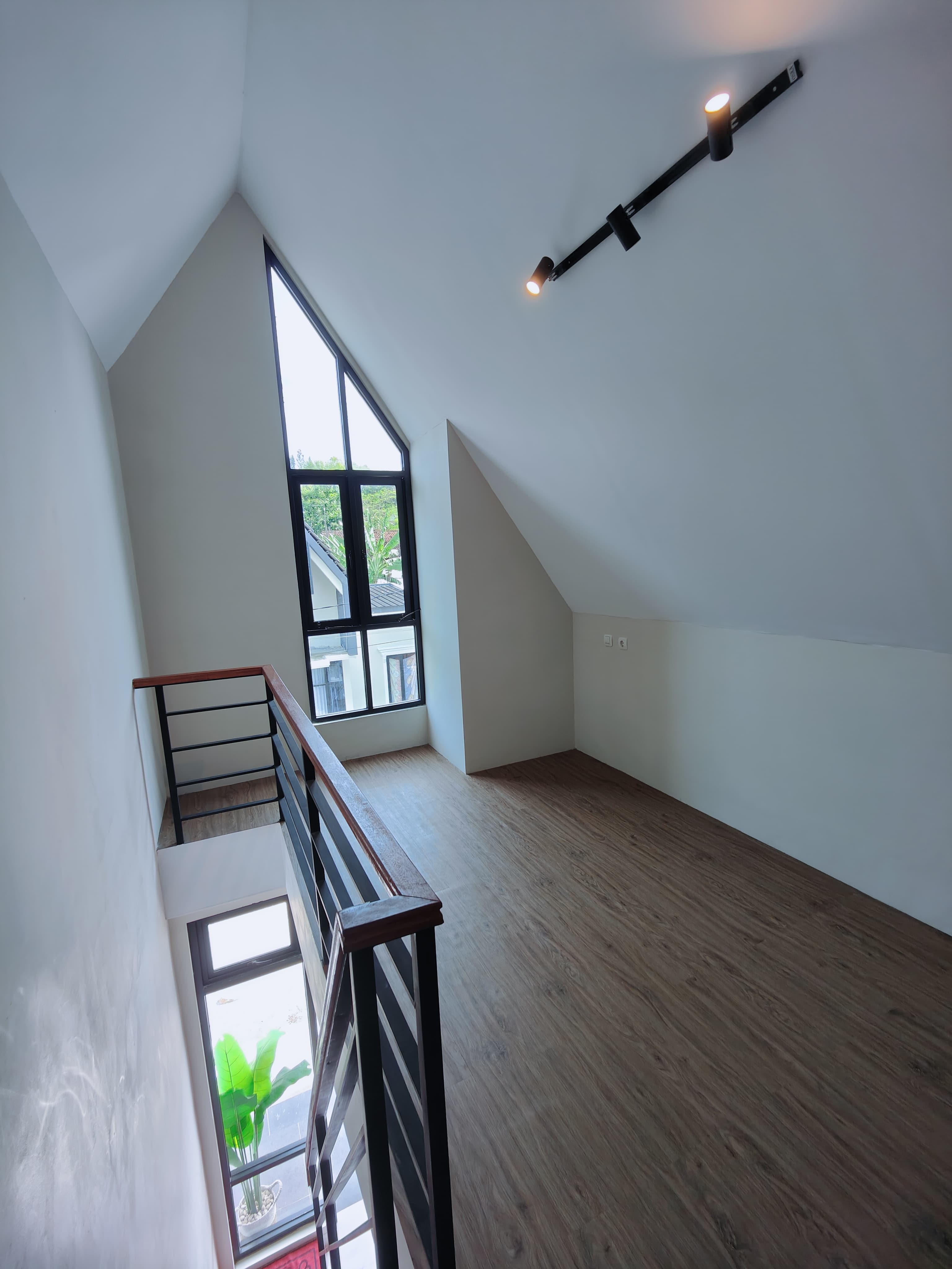 Rumah siapa huni sisa 1 unit murah tungu apa lagi