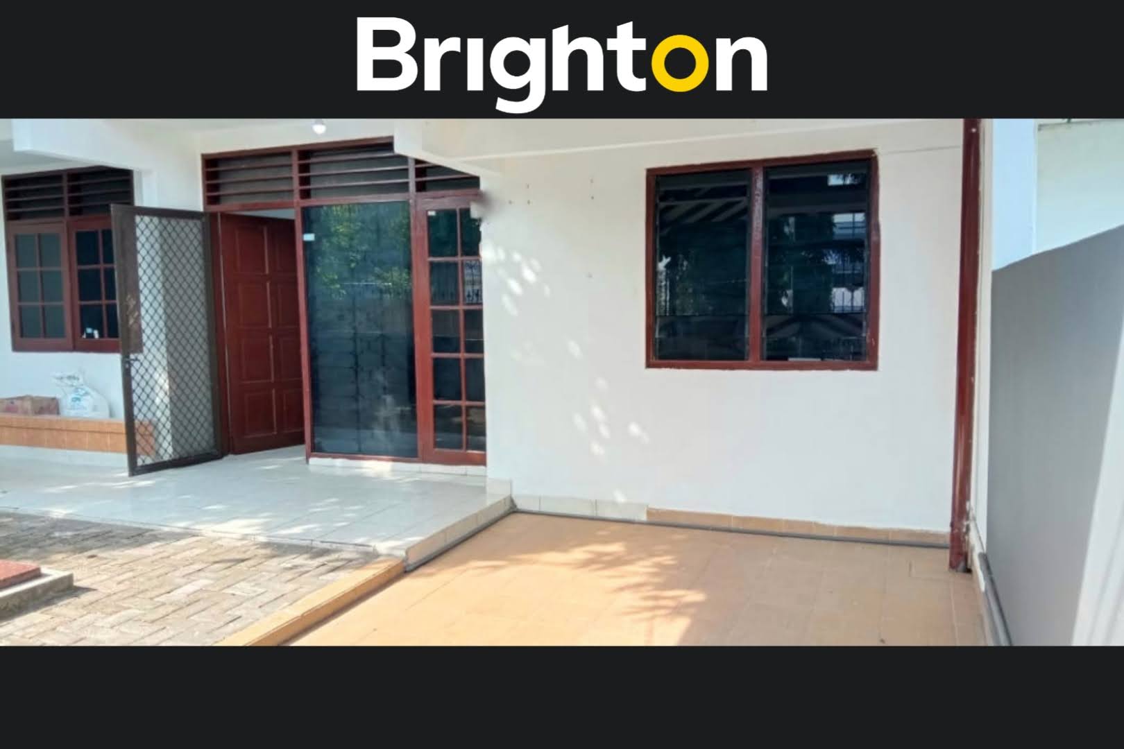 Disewakan Rumah DARMO HARAPAN INDAH , Surabaya Barat