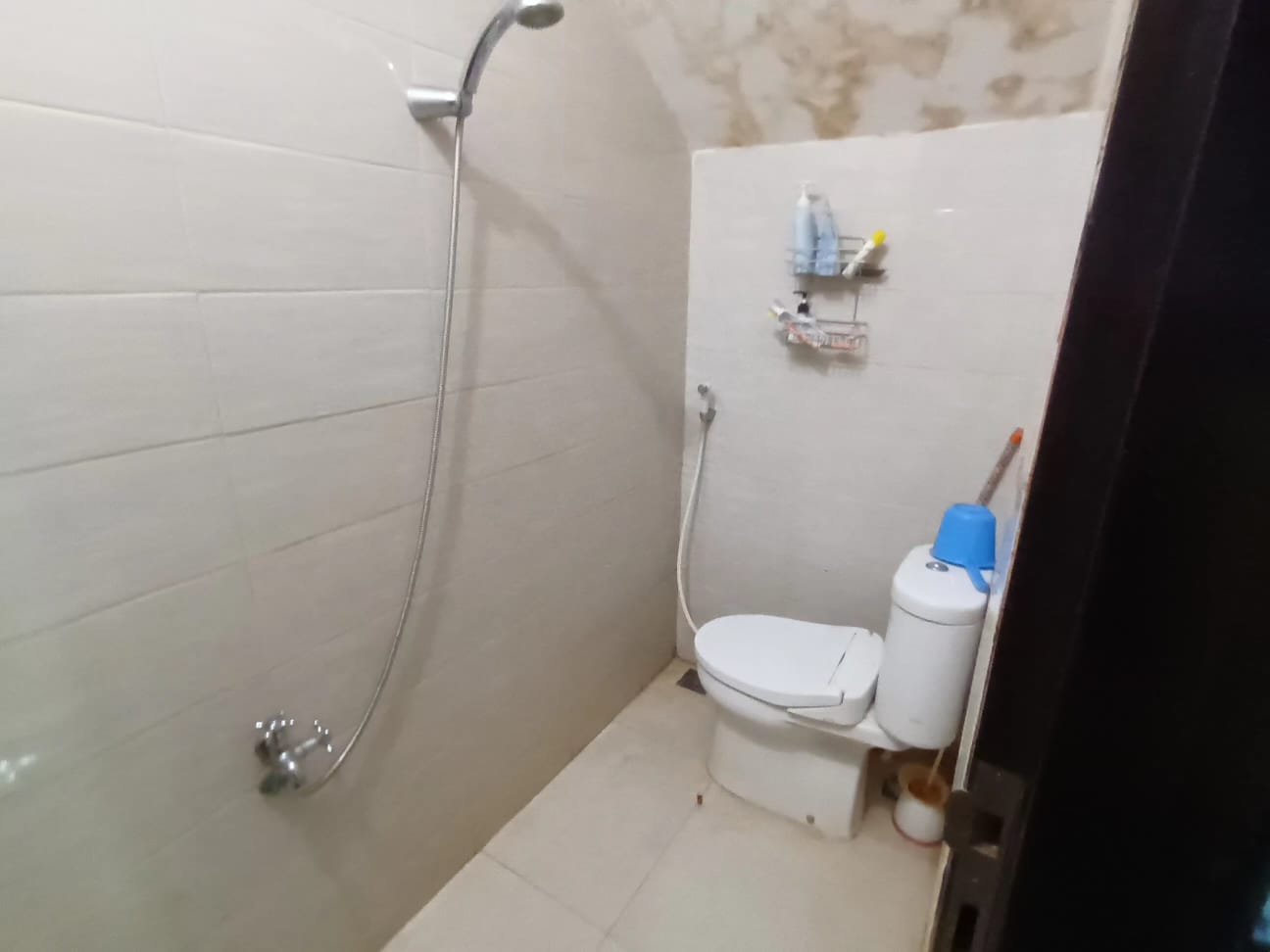 Rumah minimalis dekat setraduta dan kampus Maranatha