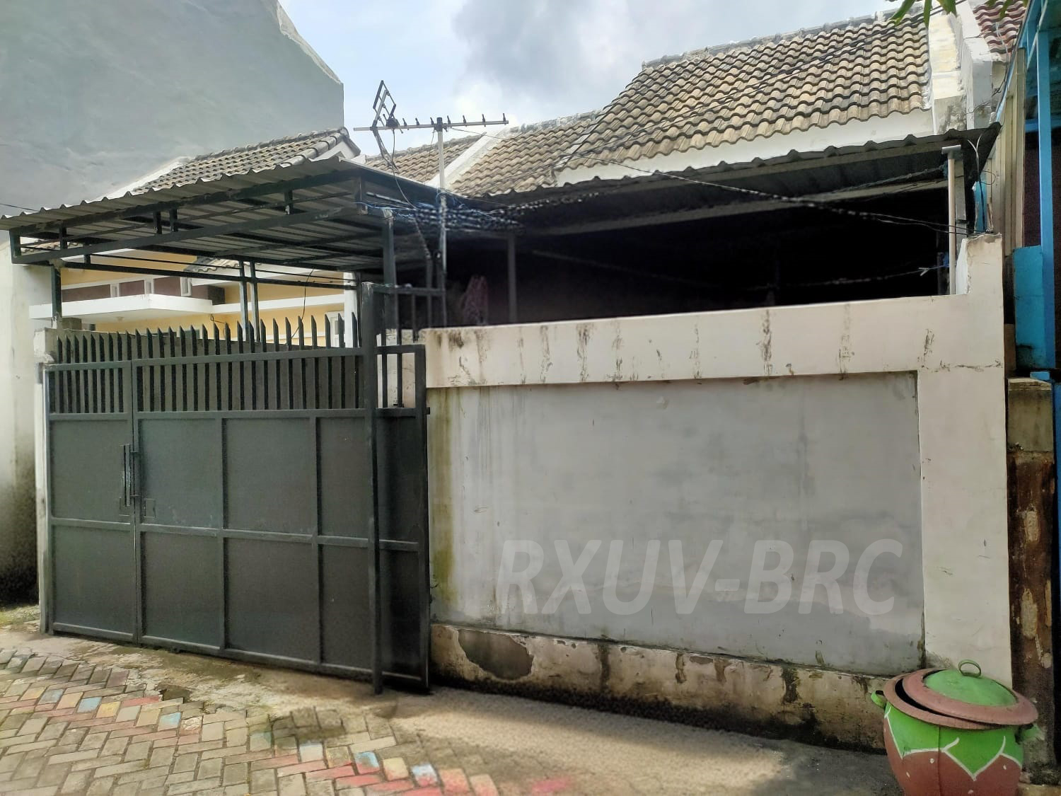 Hunian Asri Siap Huni di Tawang Sari, Sidoarjo - Harga Nego!