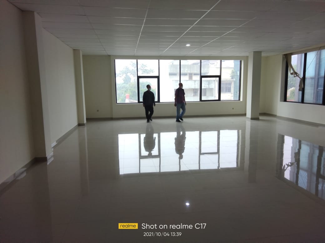Dijual dan disewakan ruko luas di Kemanggisan, Palmerah, Jakarta