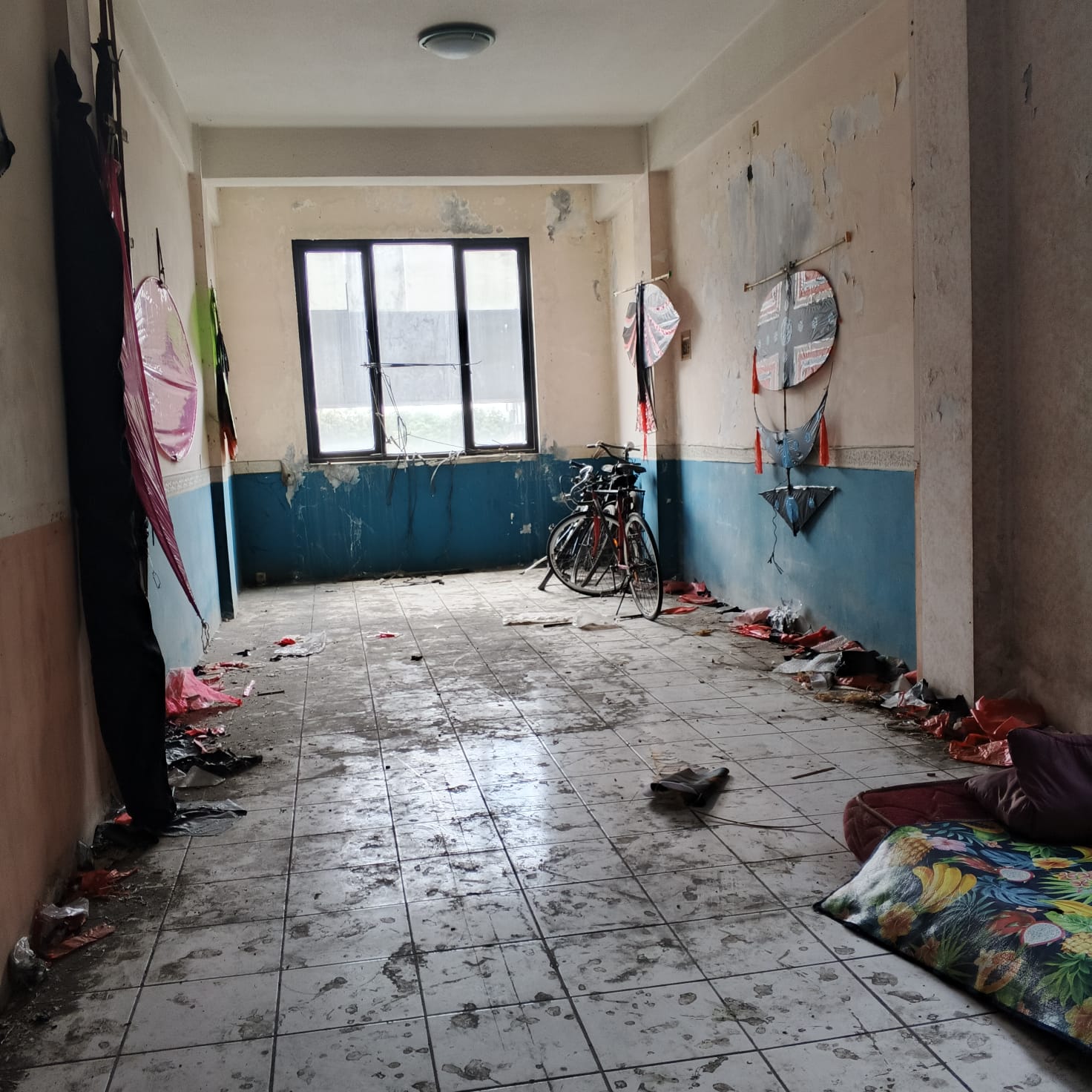 Dijual ruko gandeng 2 unit dengan kelebihan tanah di Fatmawati