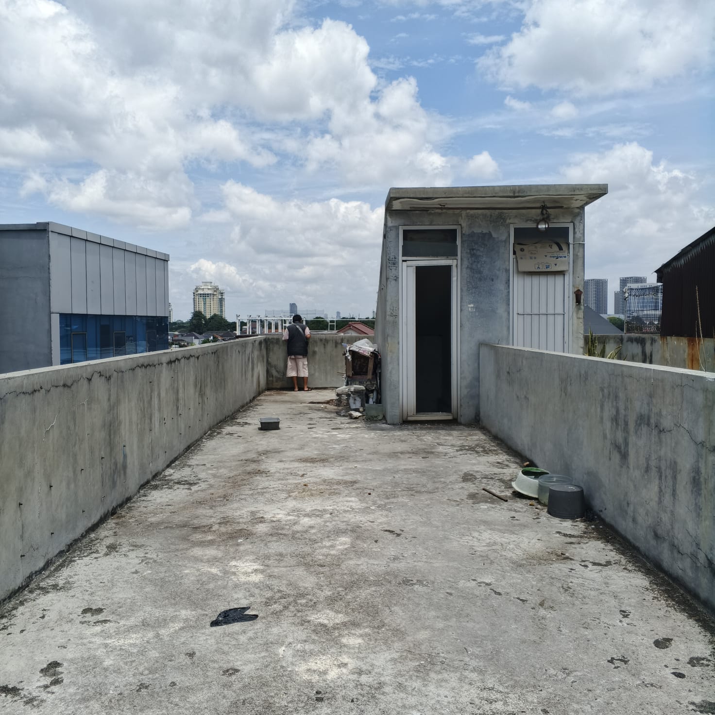 Dijual ruko gandeng 2 unit dengan kelebihan tanah di Fatmawati