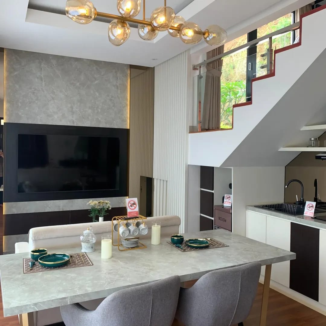 Hunian Mewah dengan View Spektakuler,