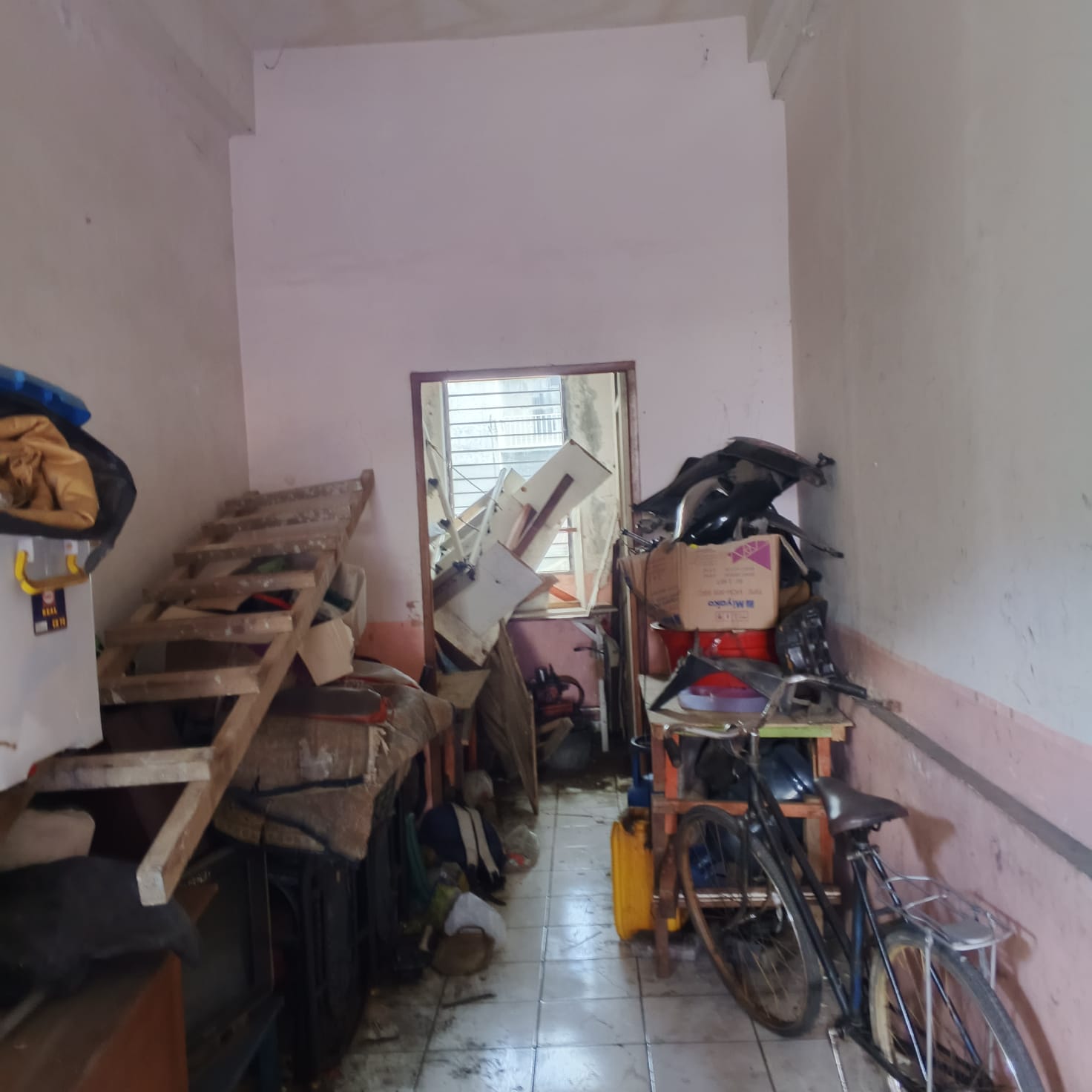 Dijual ruko gandeng 2 unit dengan kelebihan tanah di Fatmawati