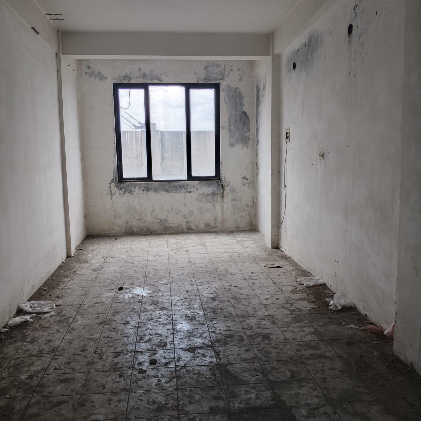 Dijual ruko gandeng 2 unit dengan kelebihan tanah di Fatmawati