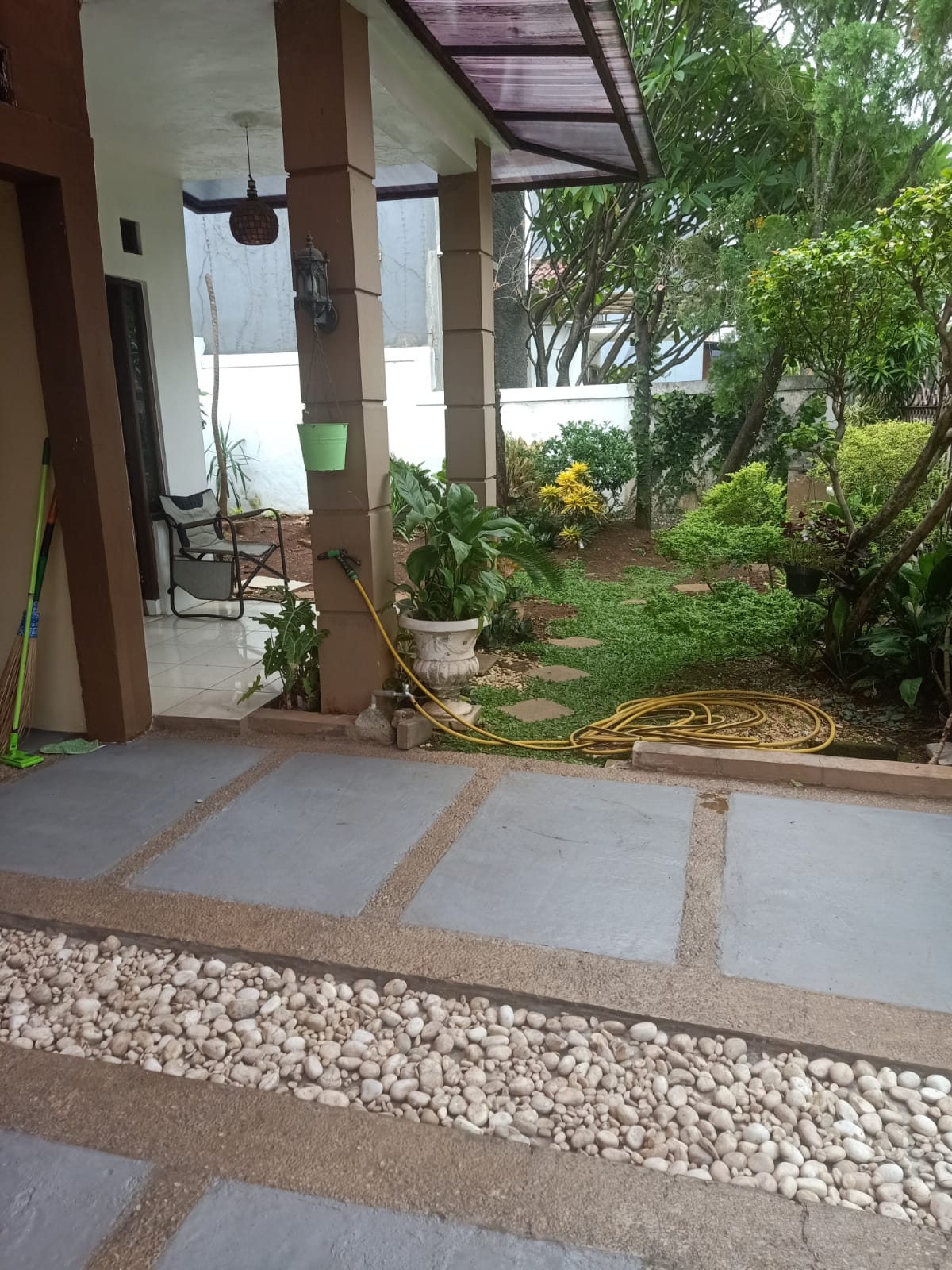 Rumah Siap Huni masuk komplek Pinggir Jalan Graha Raya Bintaro