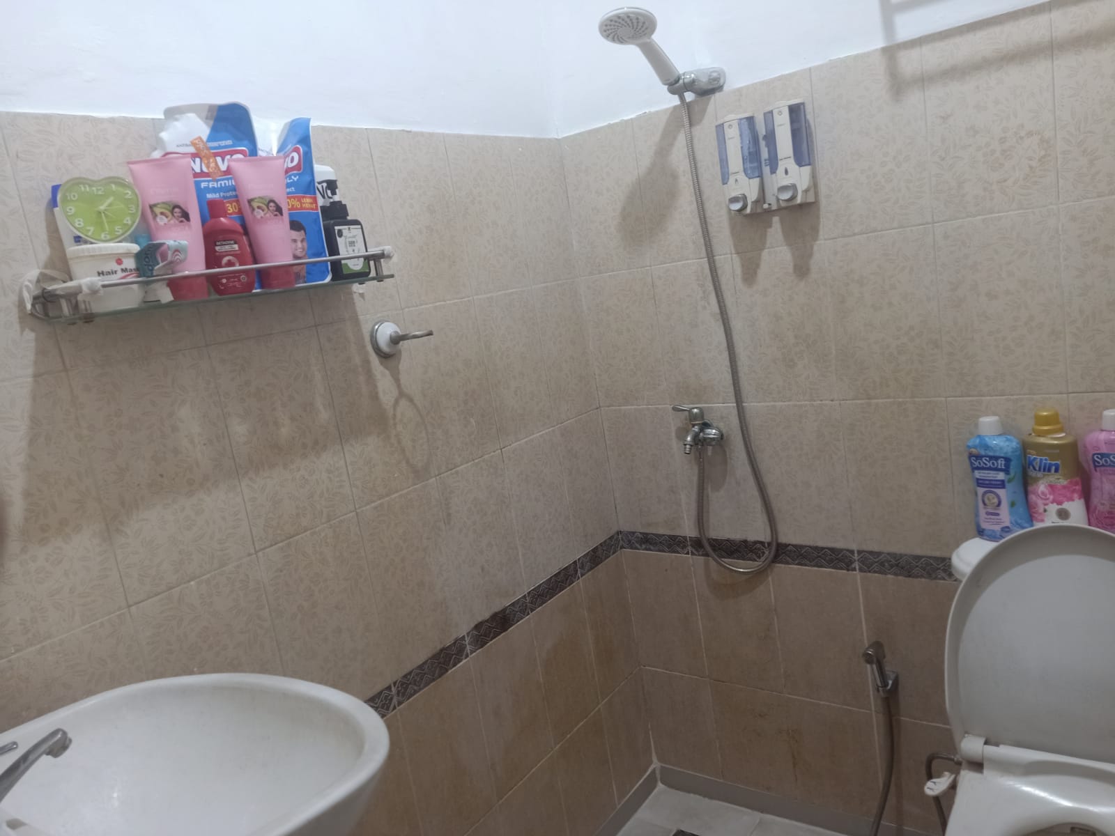 Rumah Siap Huni masuk komplek Pinggir Jalan Graha Raya Bintaro