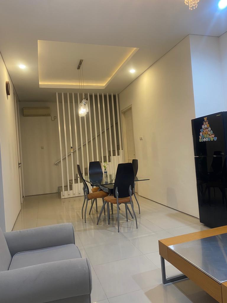 Sewa RUMAH MINIMALIS ROYAL RESIDENCE cluster MONTICELLO