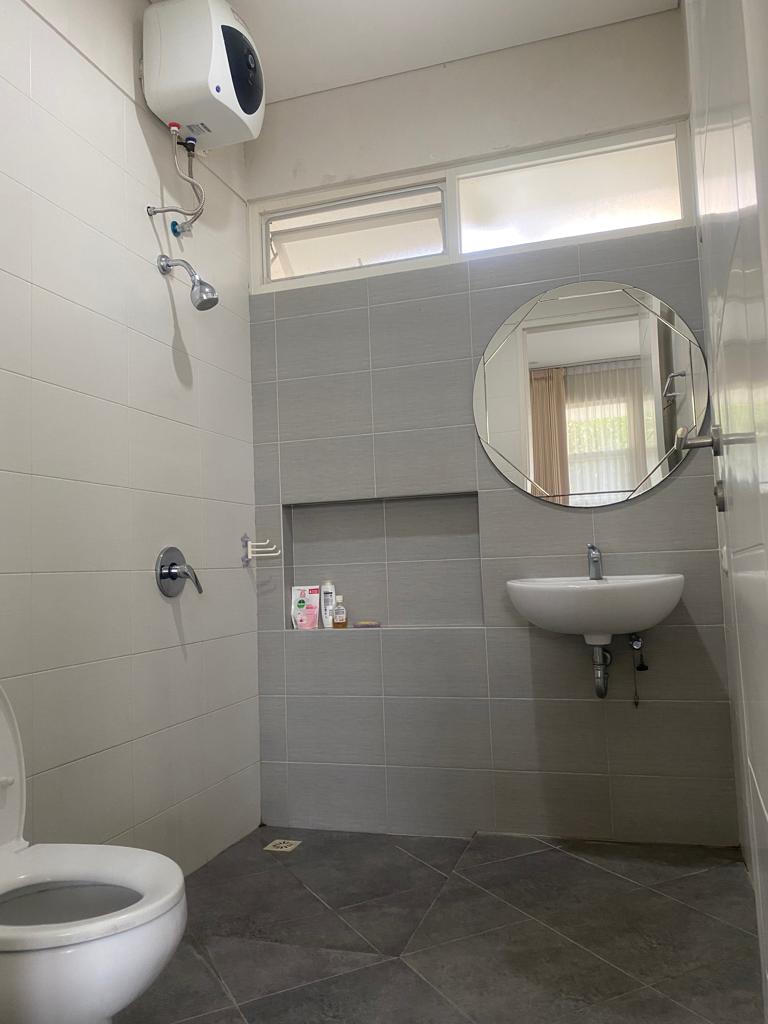 Sewa RUMAH MINIMALIS ROYAL RESIDENCE cluster MONTICELLO