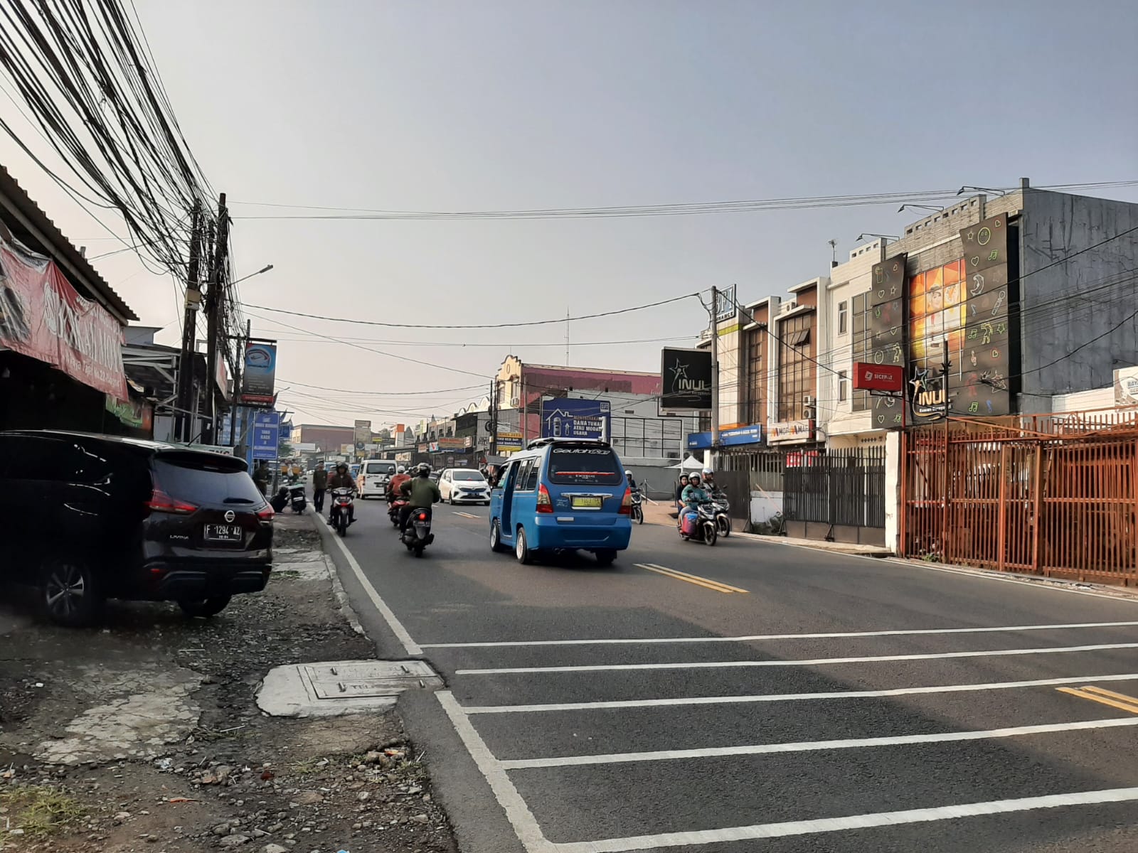 "Investasi Menguntungkan! Rumah Strategis di Samping Mall Ternam