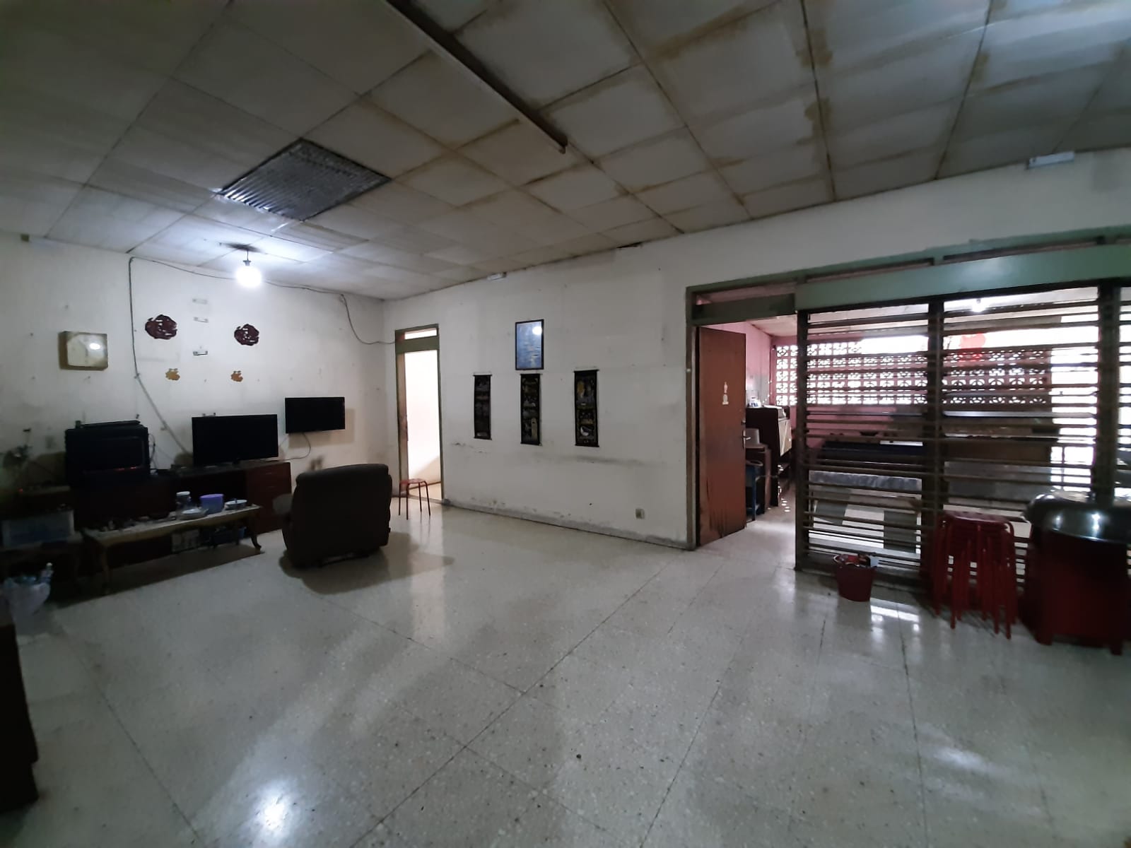 Properti Strategis di Samping Boxies 123 – Cocok untuk Hunian &