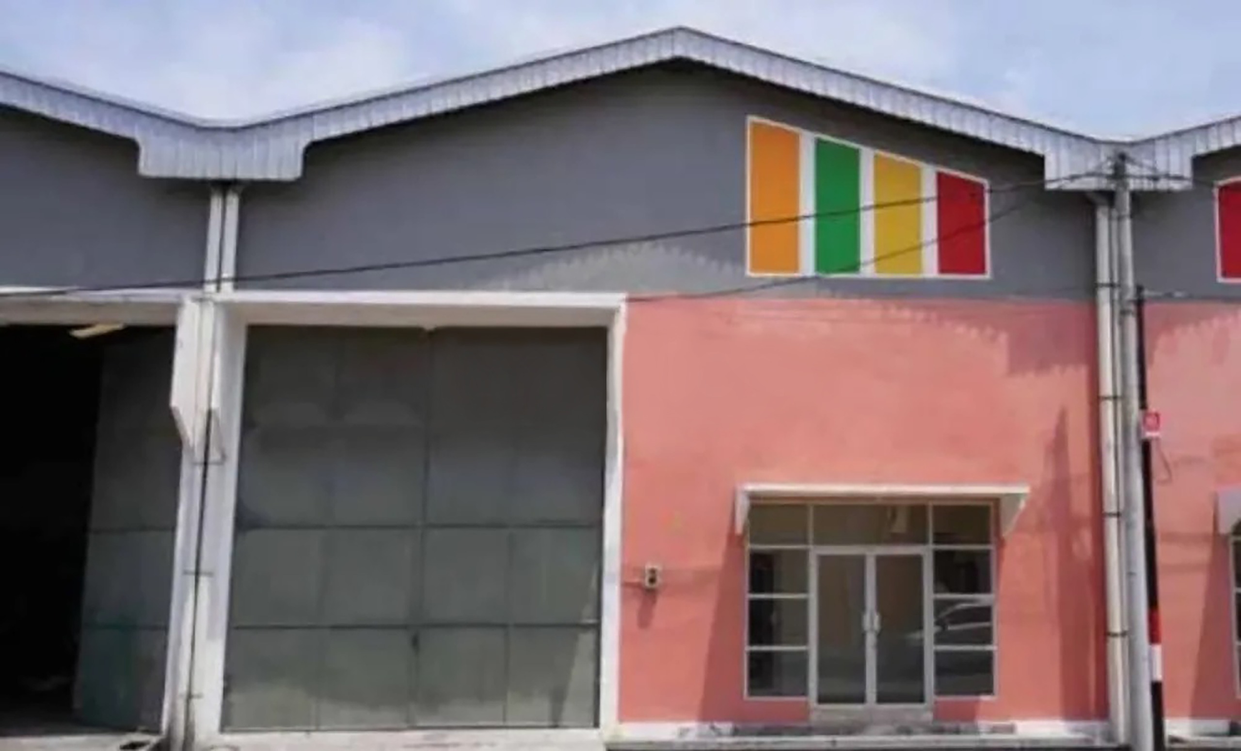 gudang dijual pergudangan bumi benowo surabaya