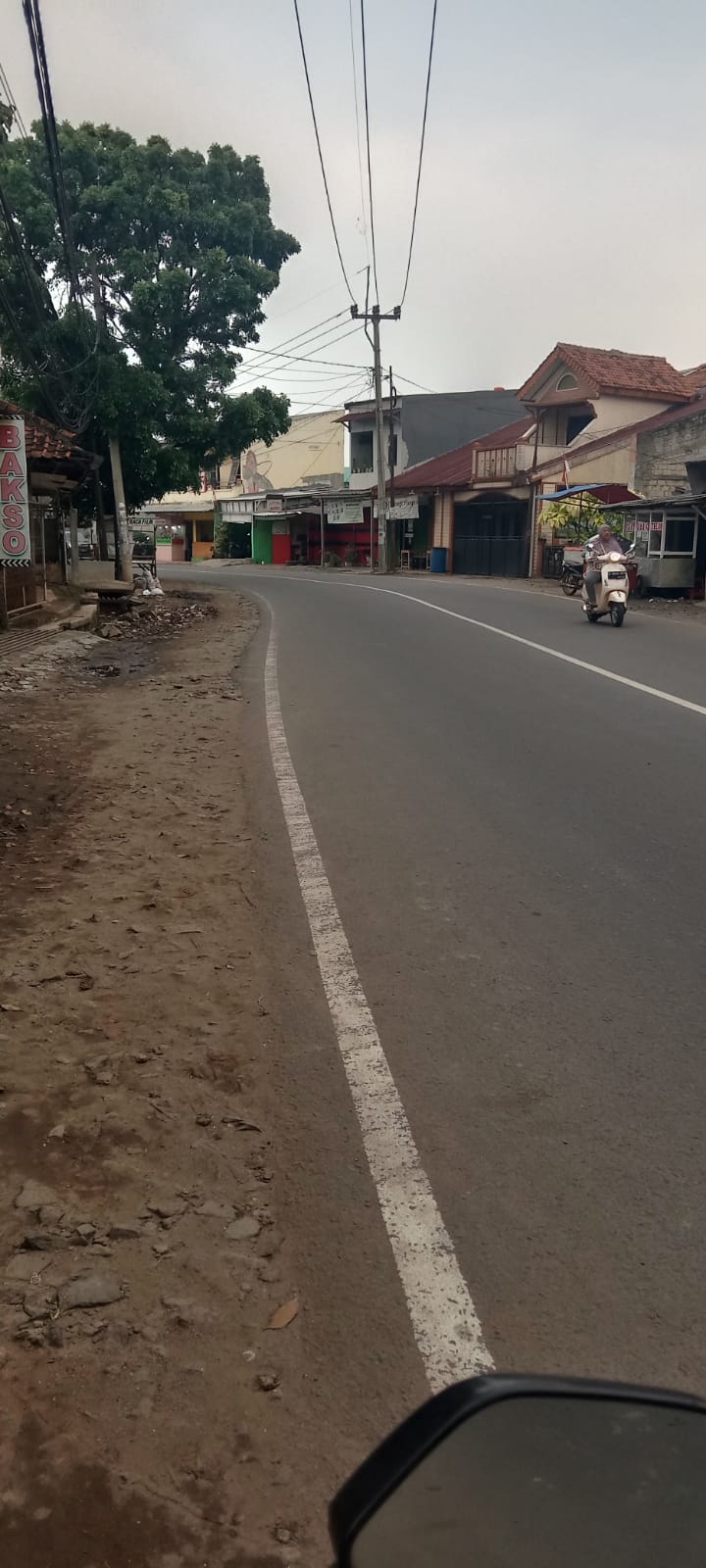 Tanah murah 300 m2 Pinggir Jalan Raya Kalimulya Depok