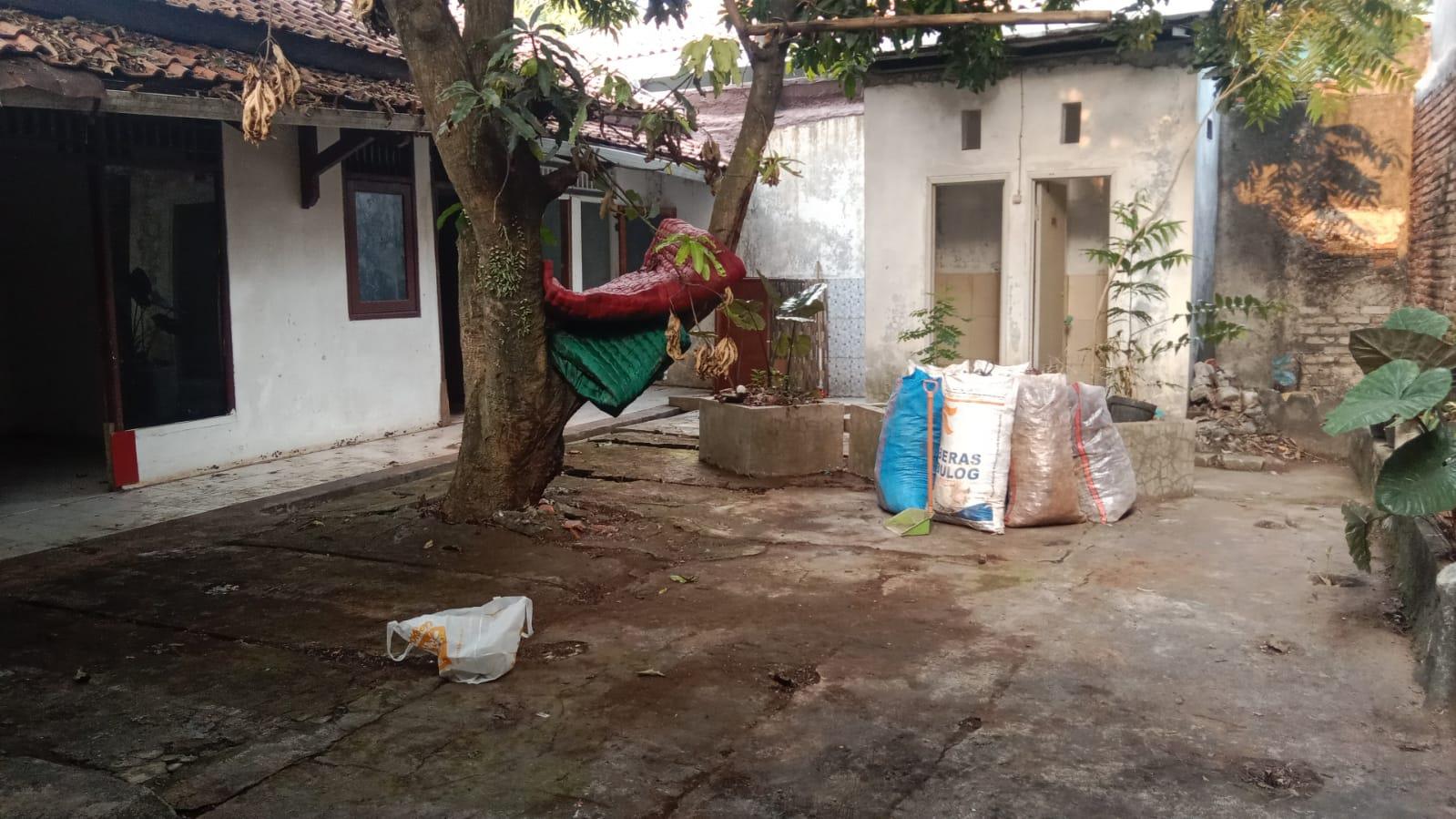 Disewakan Ruko 2 lantai di Srengseng Sawah, Jagakarsa, Jakarta S