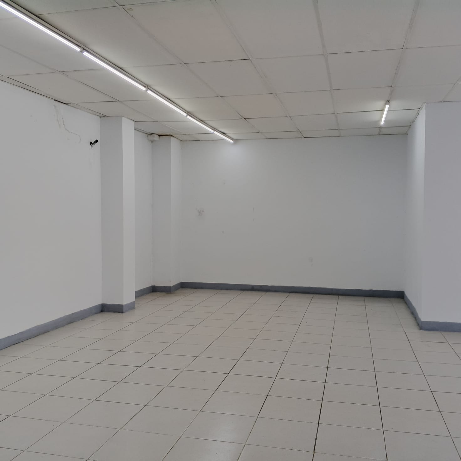 Disewakan ruko 2 lantai luas di Cililitan, Kramat Jati, Jakarta