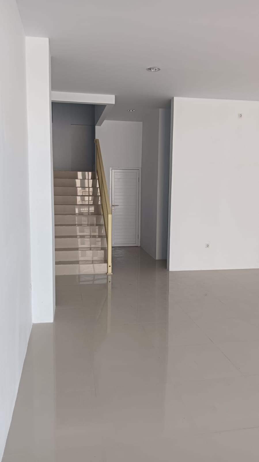 Disewakan ruko di Haji nawi, Gandaria Utara, Kebayoran Baru