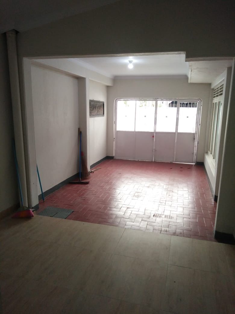 Dijual Sebagian Rumah Belakang Hotel Bidakara Menteng Dalam