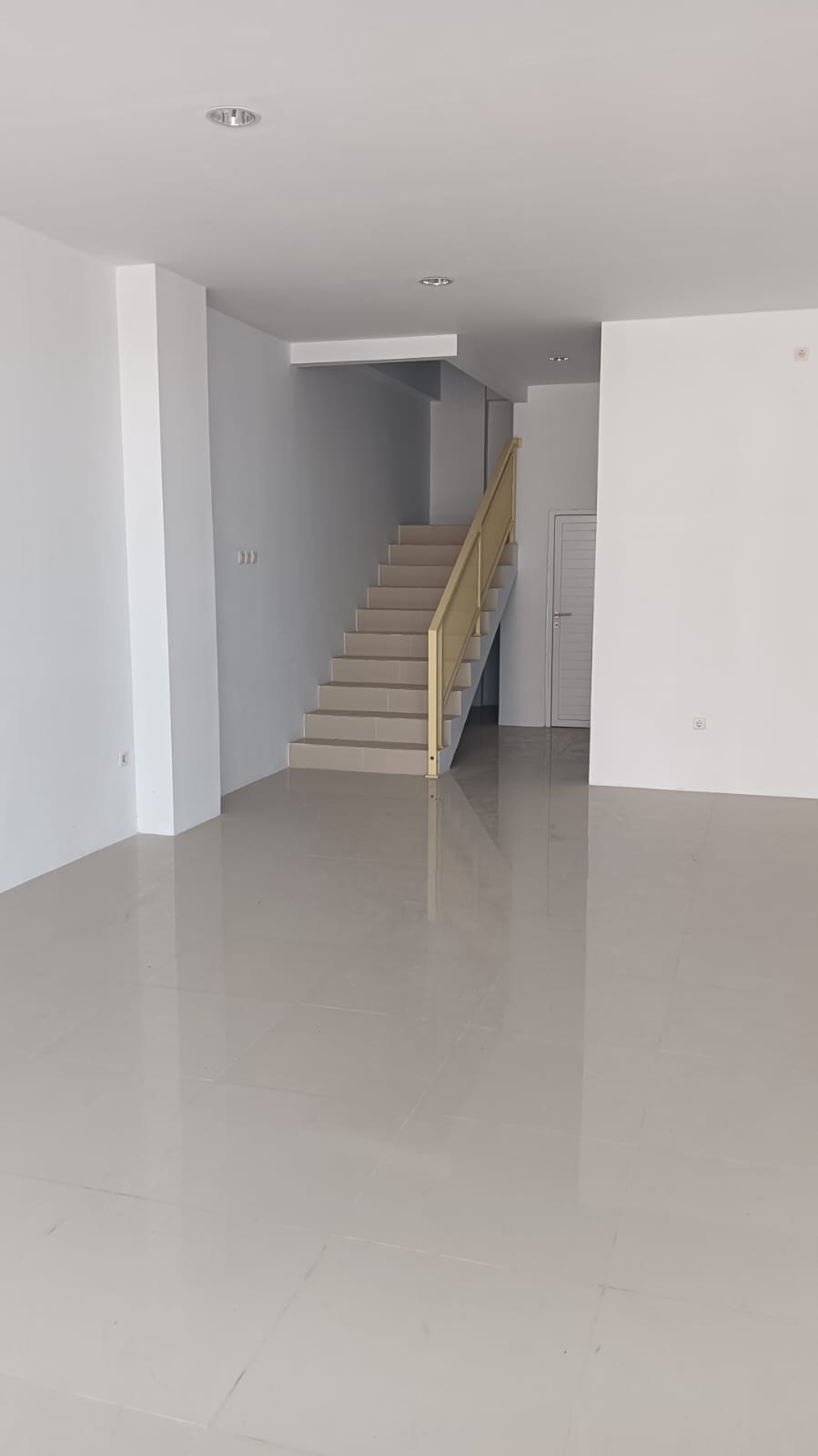 Disewakan ruko di Haji nawi, Gandaria Utara, Kebayoran Baru