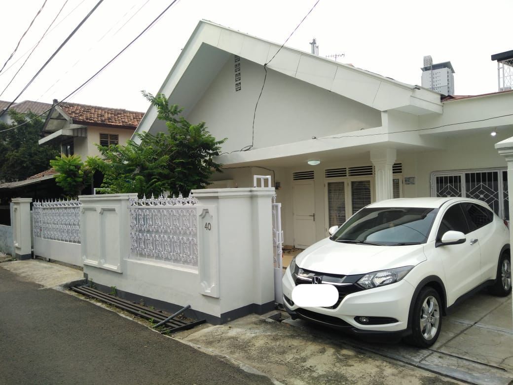 Dijual Sebagian Rumah Belakang Hotel Bidakara Menteng Dalam