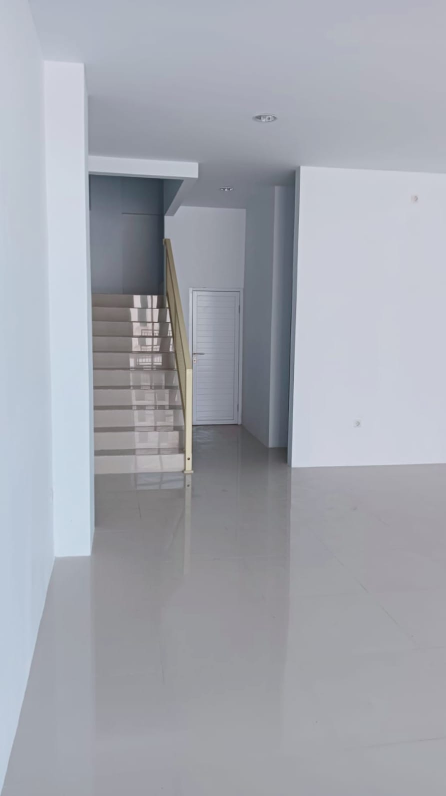 Disewakan ruko di Haji nawi, Gandaria Utara, Kebayoran Baru