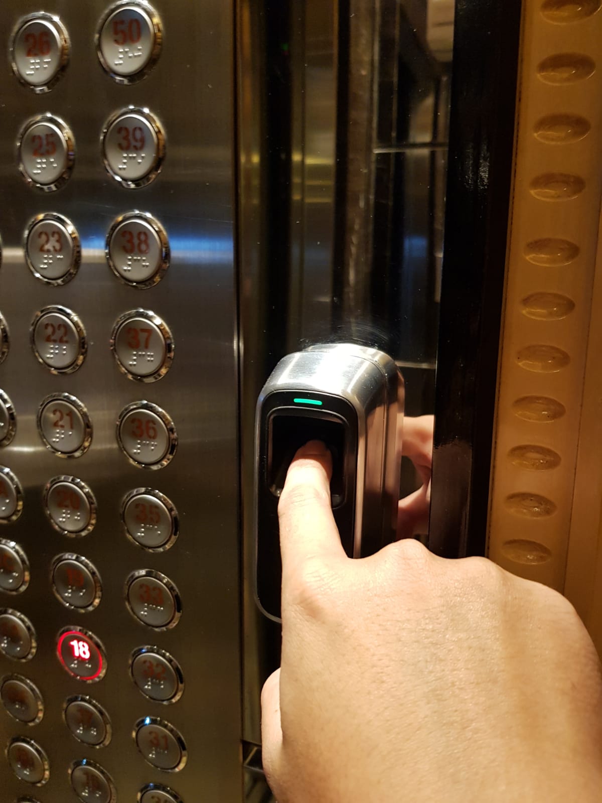 Apartemen VOILA Lantai 18 2 Bedrooms Surabaya