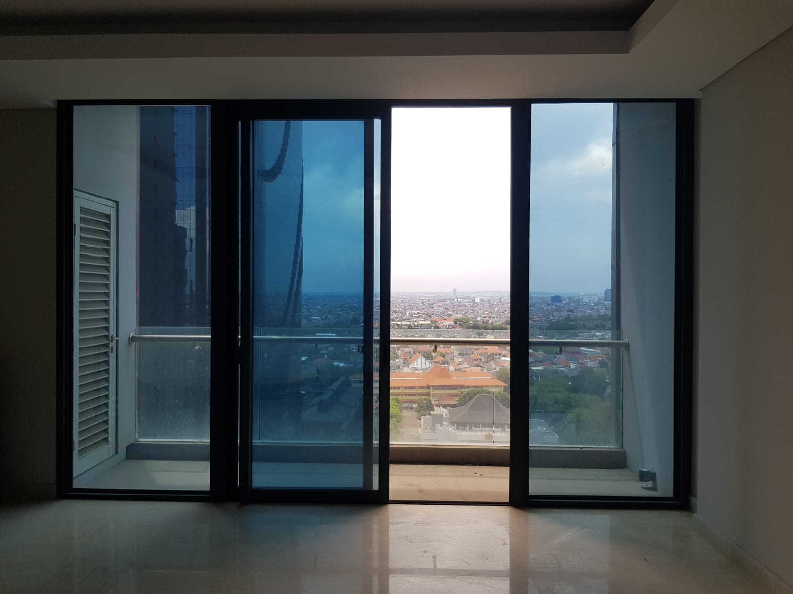 Apartemen VOILA Lantai 18 2 Bedrooms Surabaya