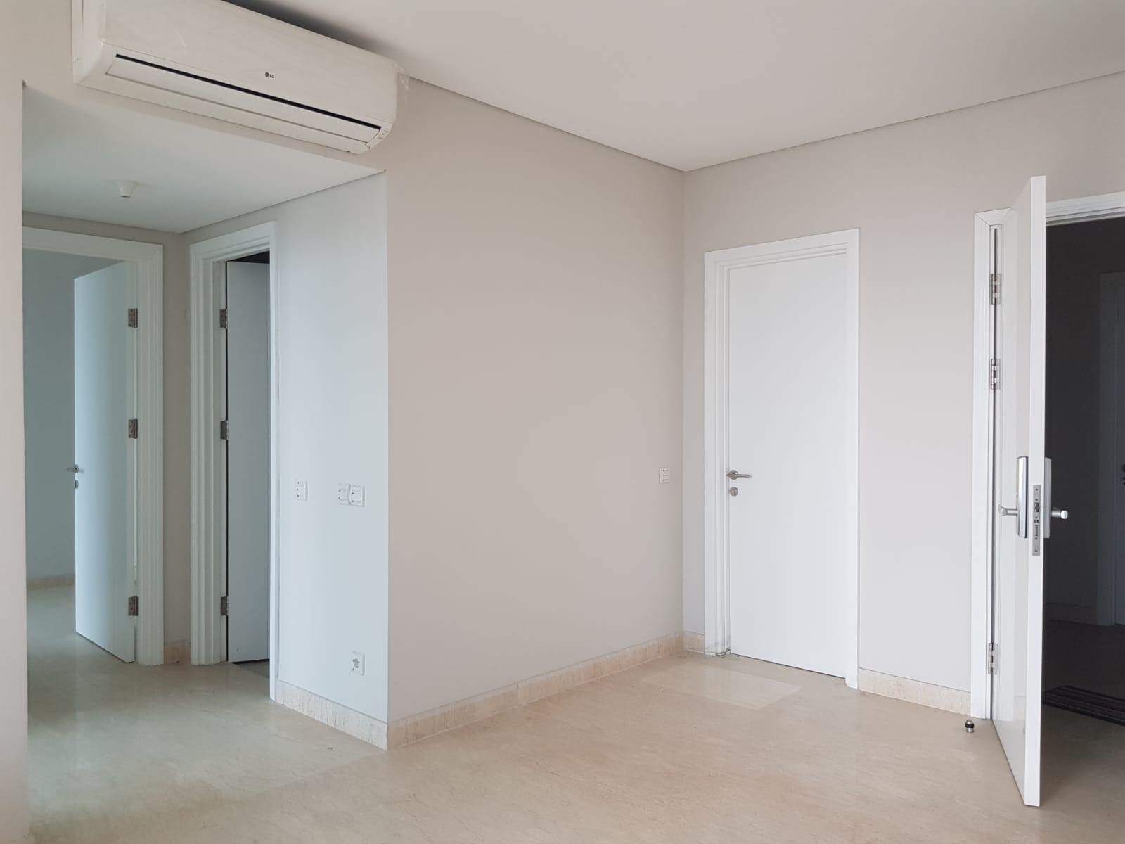 Apartemen VOILA Lantai 18 2 Bedrooms Surabaya