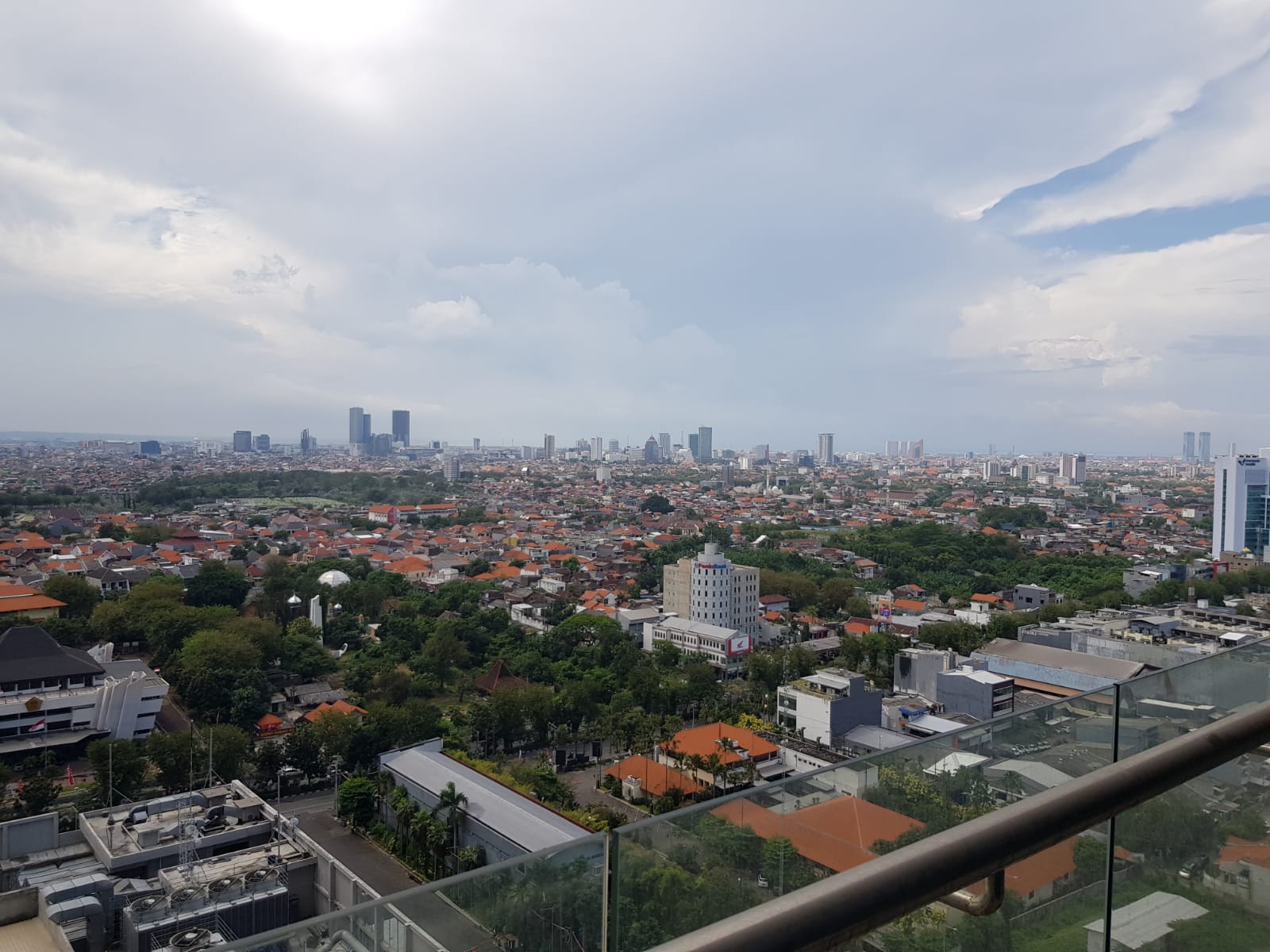 Apartemen VOILA Lantai 18 2 Bedrooms Surabaya