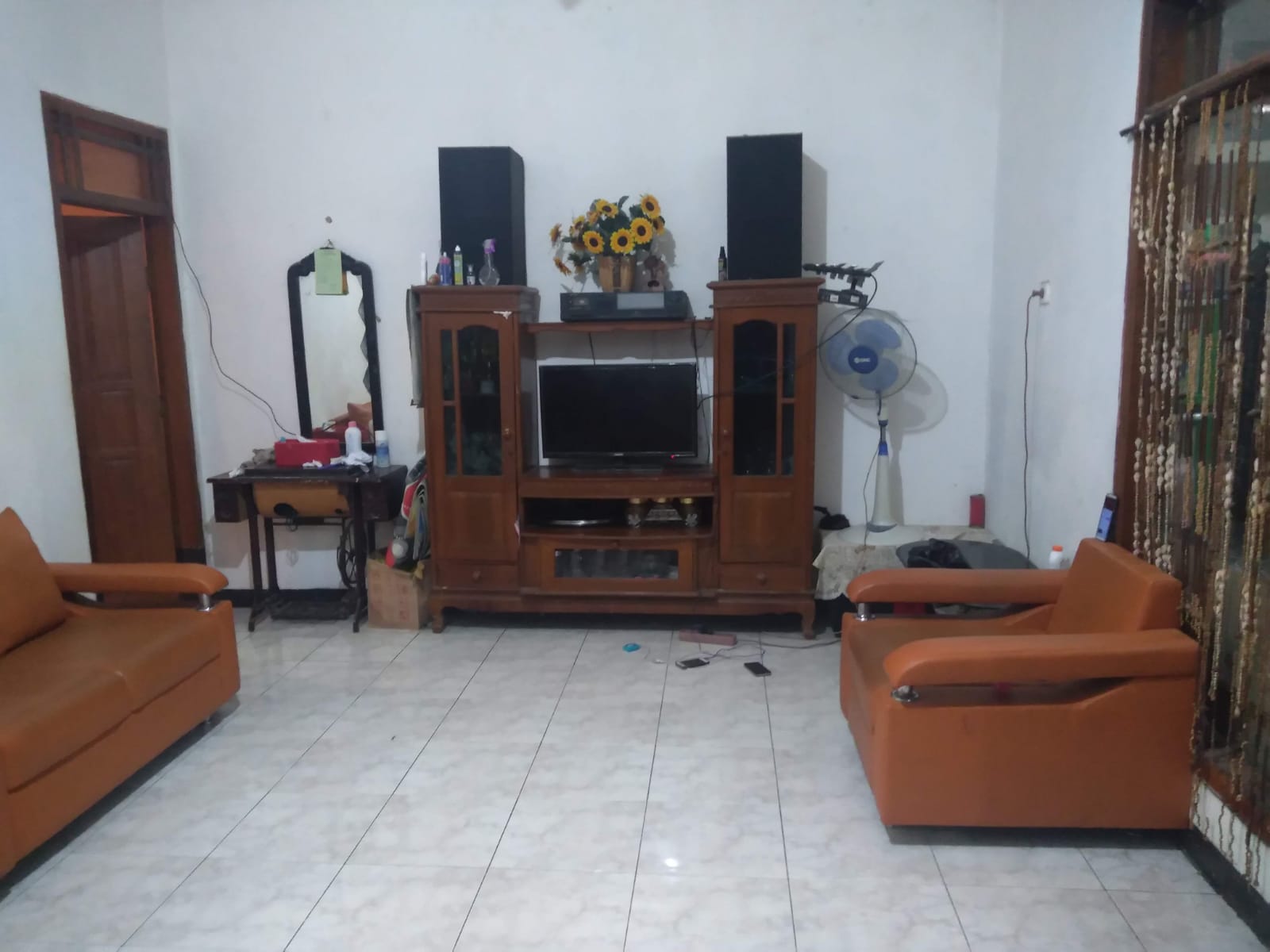 Dijual 1 Rumah di Binong Jati Batununggal Bandung