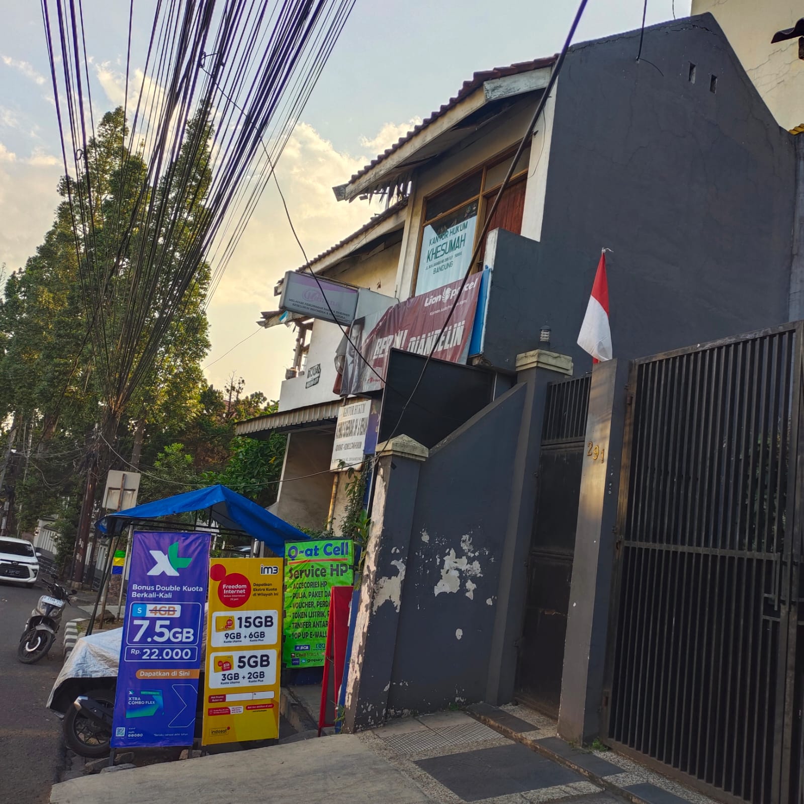Dijual 1 Rumah di Jl. Ir. H. Juanda (Dago) No. 289 Bandung