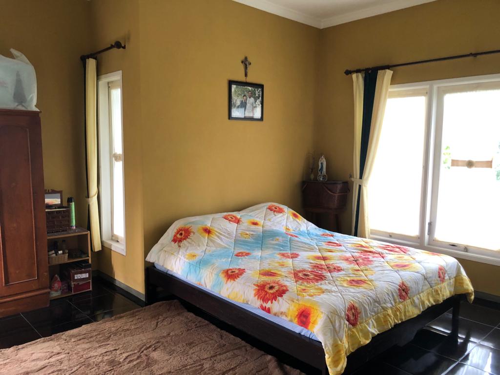 Dijual Villa Eksklusif di Batu – Suasana Asri dan Sejuk!