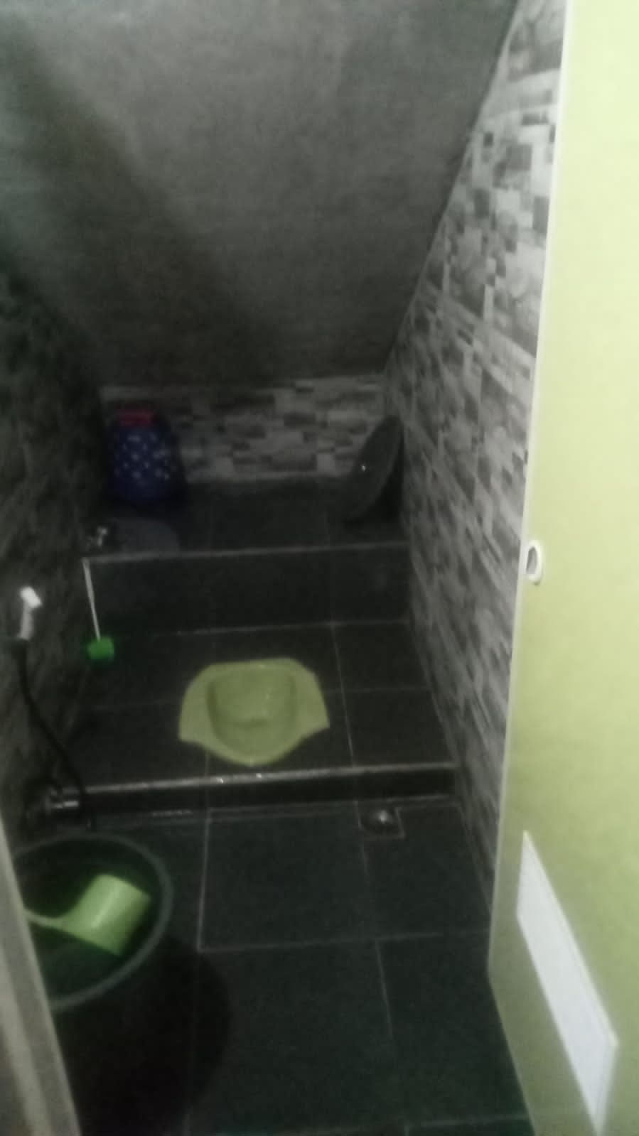 Villa Nuansa Etnik Industrial Dekat Water Boom di Majalaya