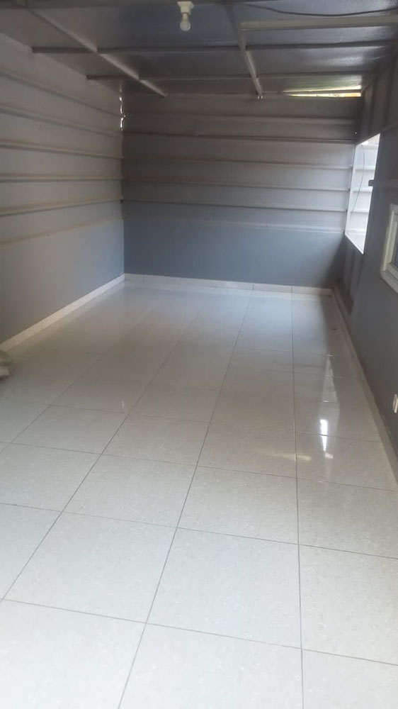 Villa Nuansa Etnik Industrial Dekat Water Boom di Majalaya