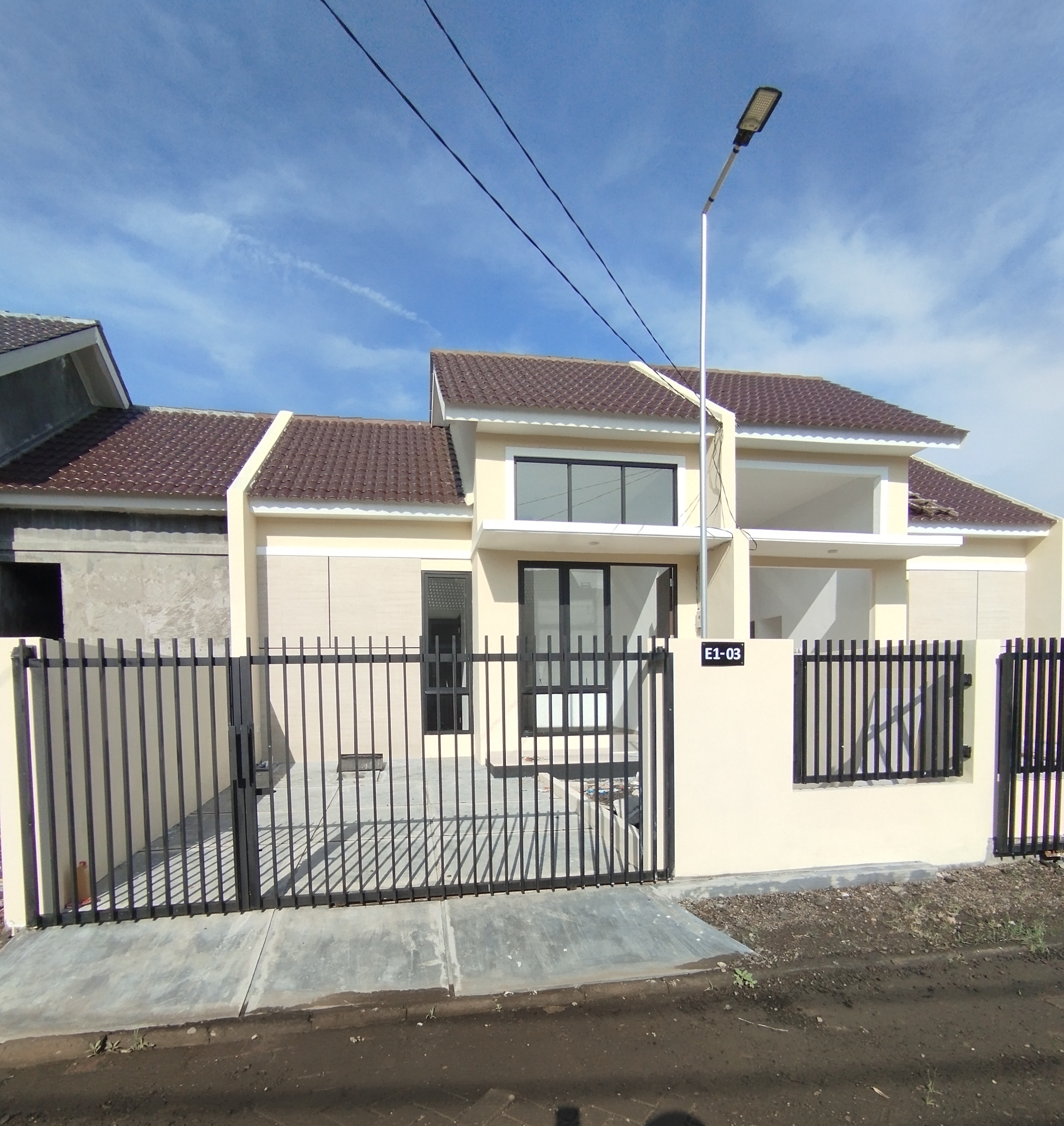 Rumah dijual di Sedati