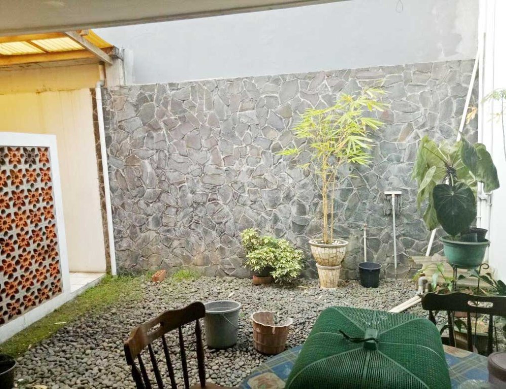 RUMAH DI JATIMELATI PONDOK MELATI BEKASI