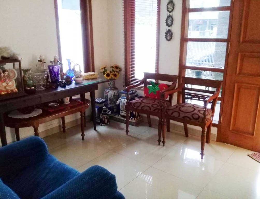 RUMAH DI JATIMELATI PONDOK MELATI BEKASI