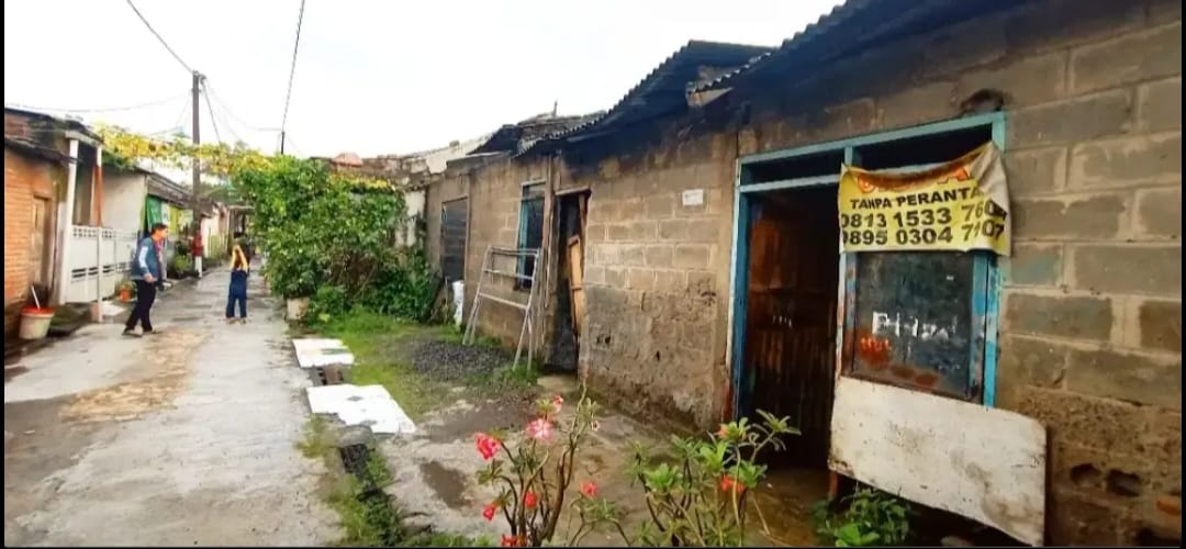 DIJUAL RUMAH/TANAH DI BARAT SURABAYA