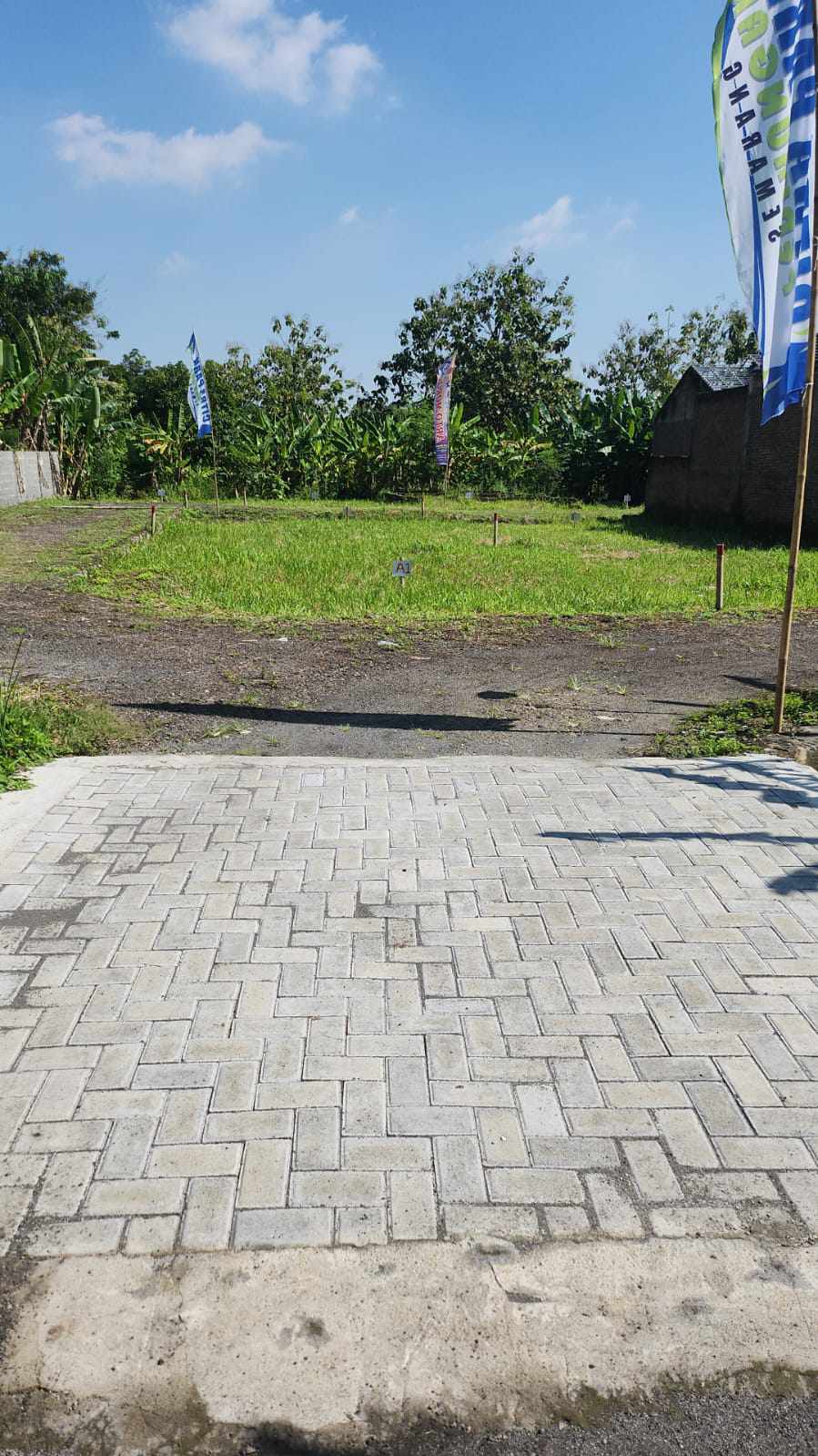 Rumah  Bergaya American Mediteran 1 Menit Ke SMP 34 Semarang