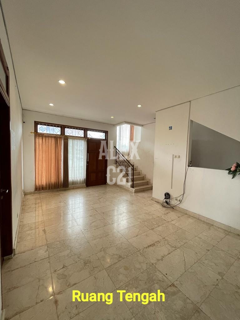 Disewakan rumah Radio Dalam, Jakarta Selatan