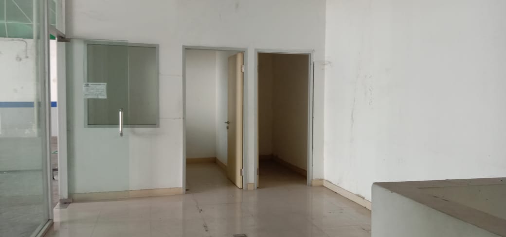 Disewakan Ruko RAYA MAYJEN SUNGKONO Ex. Showroom Mobil Surabaya